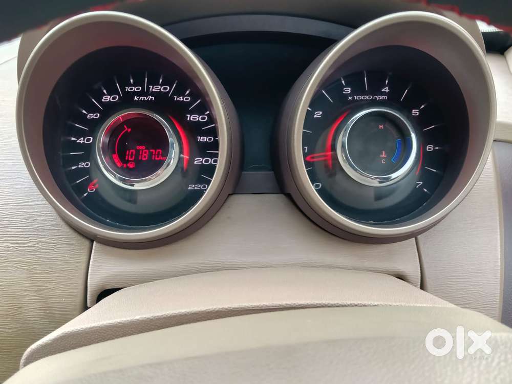 Mahindra Xuv500 W6 2wd, 2014, Diesel