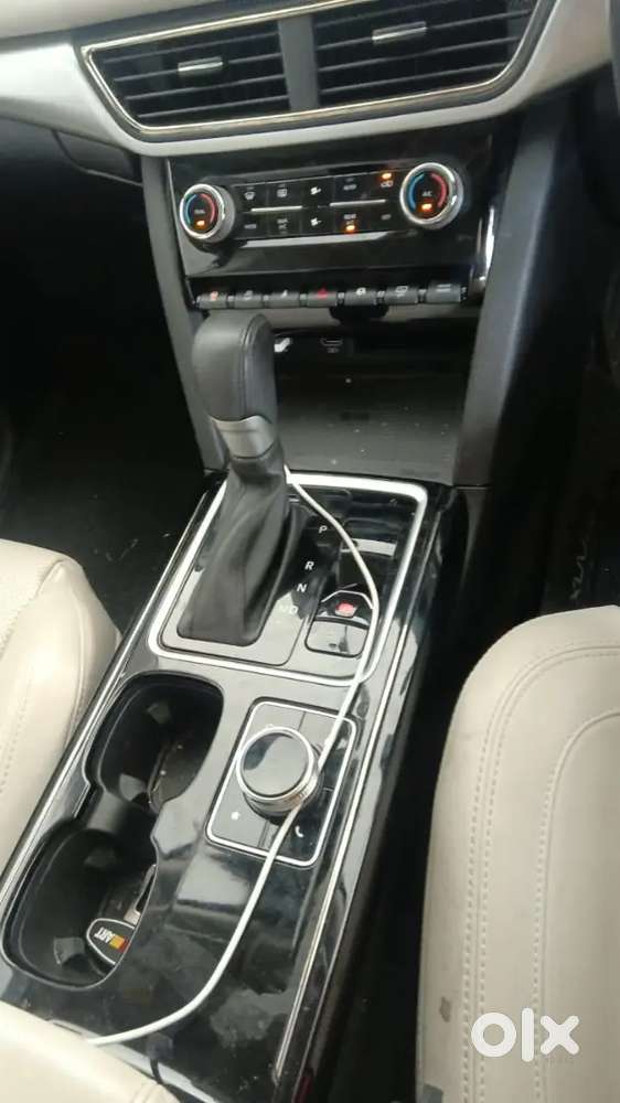 Mahindra Xuv700 Diesel 2025