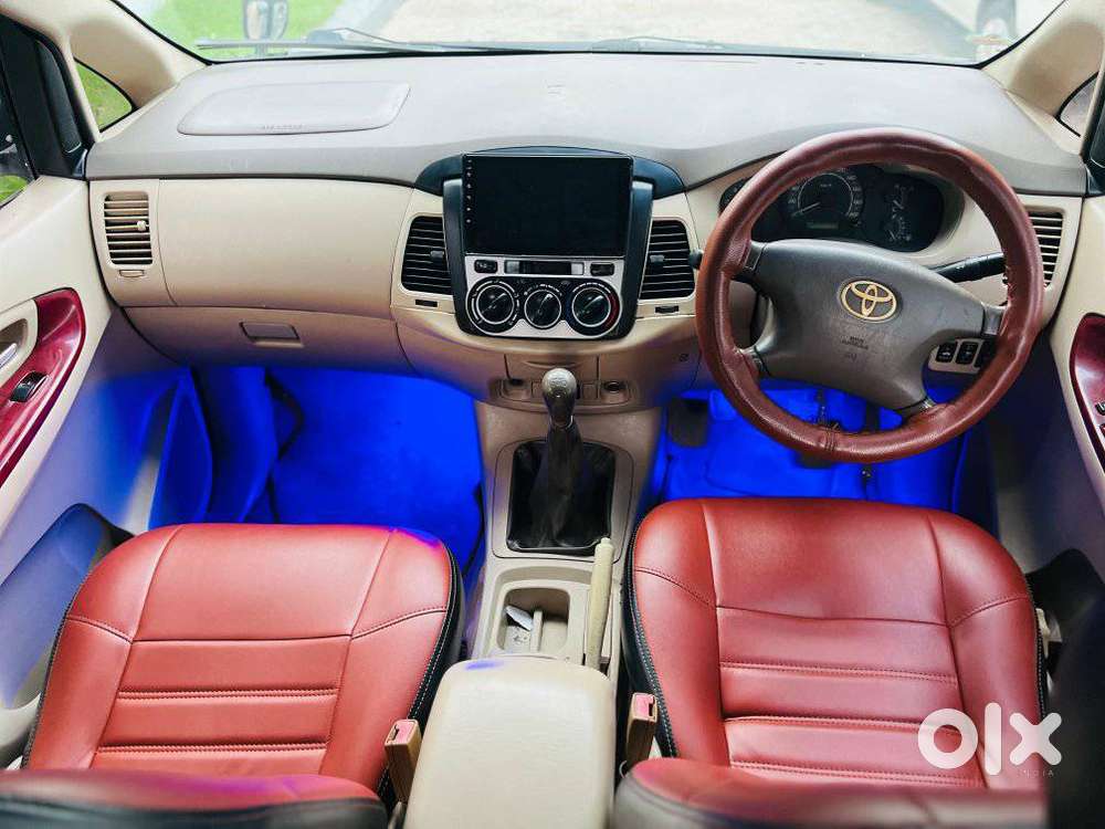 Toyota Innova 2.5 V 7 Str, 2006, Diesel