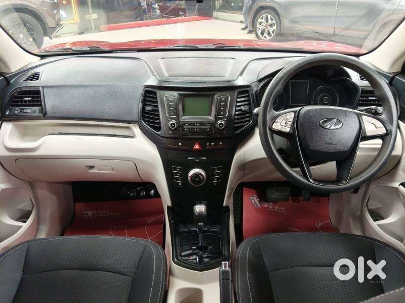 Mahindra Xuv300 1.2 W6 Amt Petrol, 2022, Petrol