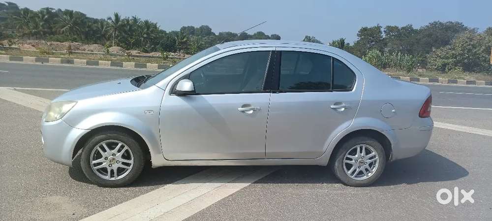 Ford Fiesta 1.4 Zxi 2015