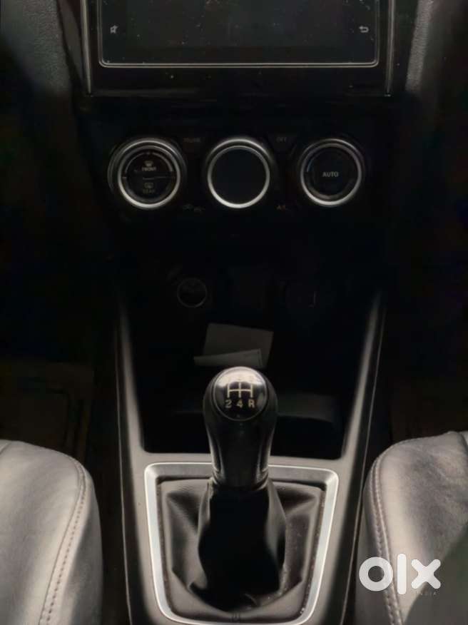 Maruti Suzuki Swift 1.3 Zxi, 2022, Petrol