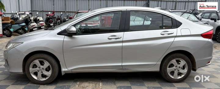 Honda City 2008-2011 1.5 V Mt Exclusive, 2015, Petrol