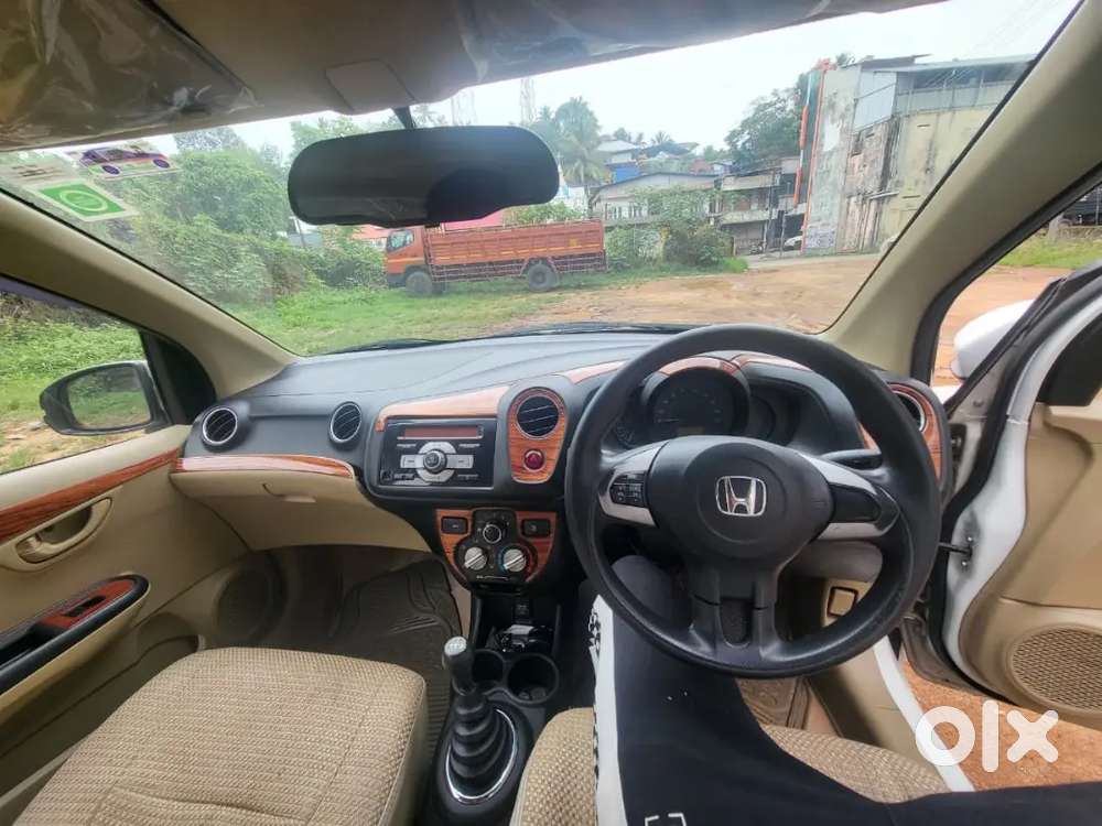 Honda Amaze Special Edition.manual.deisel .