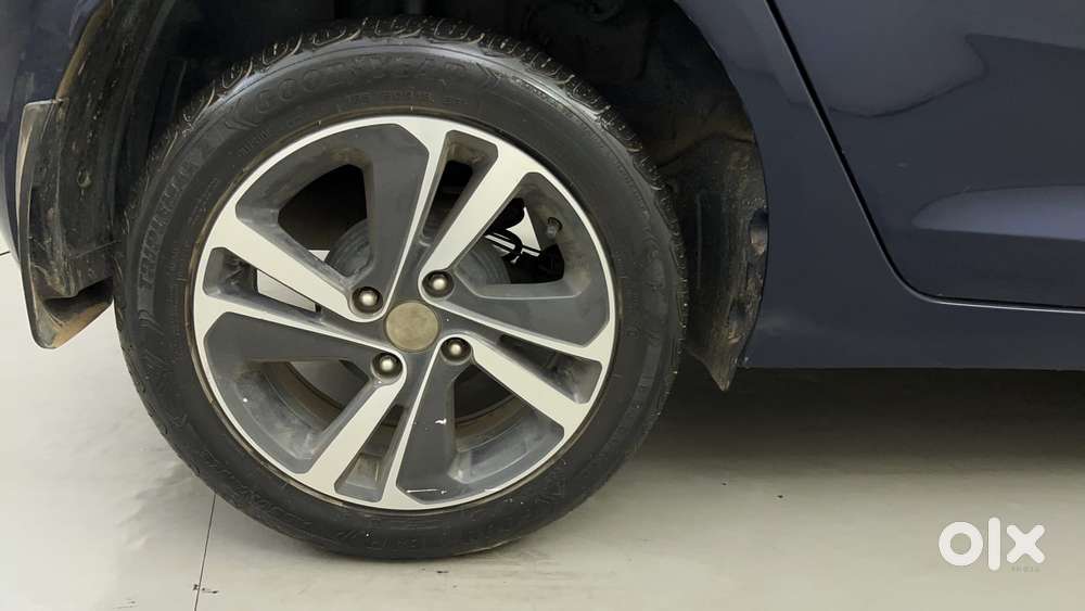 Tata Altroz 1.2 Xz Plus Petrol, 2023, Petrol