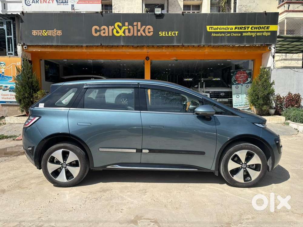 Mg Windsor Ev Essence, 2025, Electric