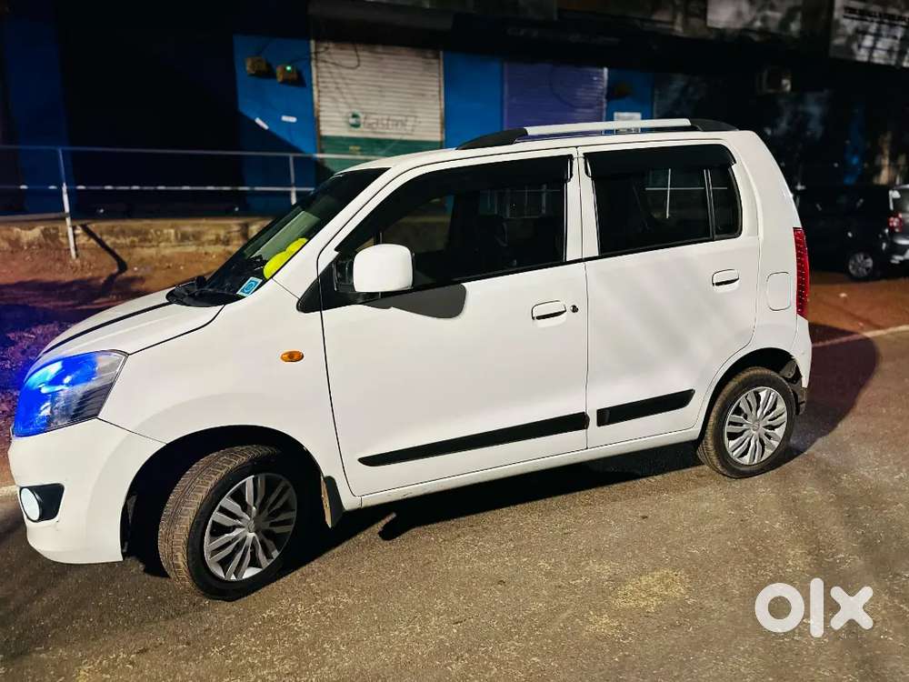 Maruti Suzuki Wagon R 2015 Petrol Well Maintained
