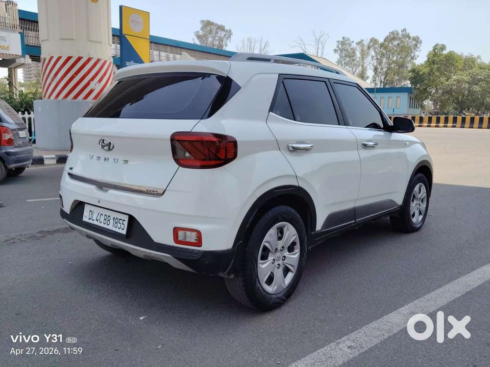 Hyundai Venue S Mt 1.2 Kappa, 2022, Petrol