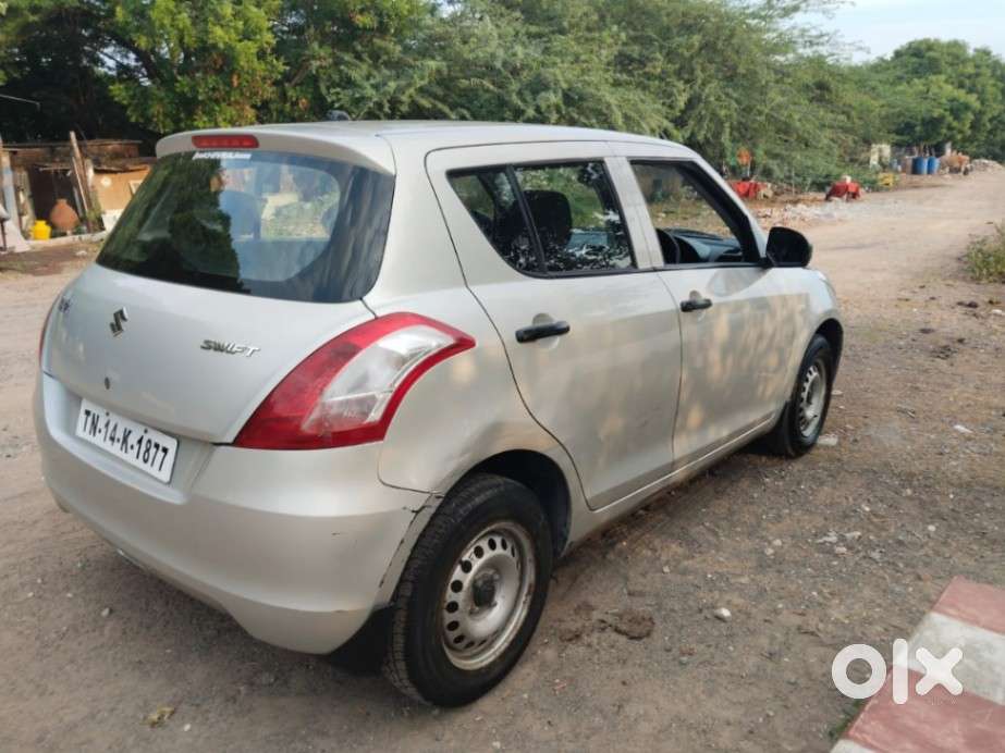 Maruti Suzuki Swift Lxi Optional-o, 2017, Petrol