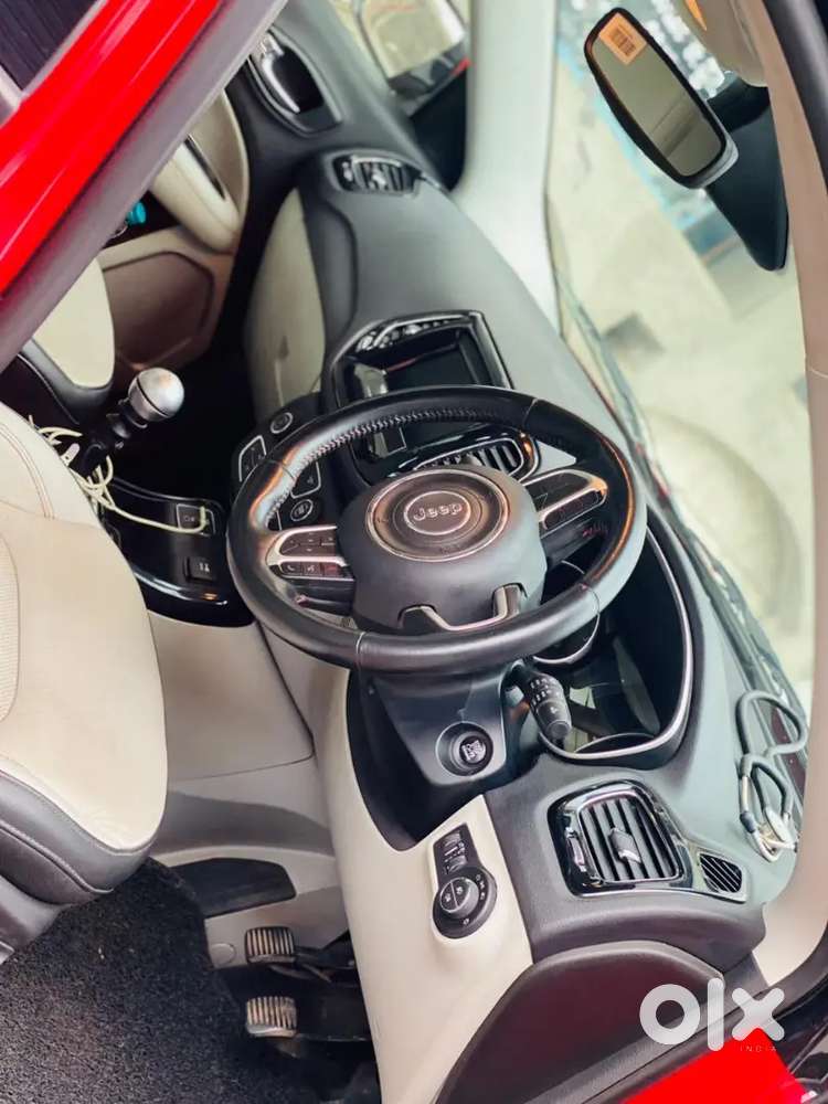 Doctor-driven 2018 Jeep Compass Limited (o)  Top Model  Exotica Red