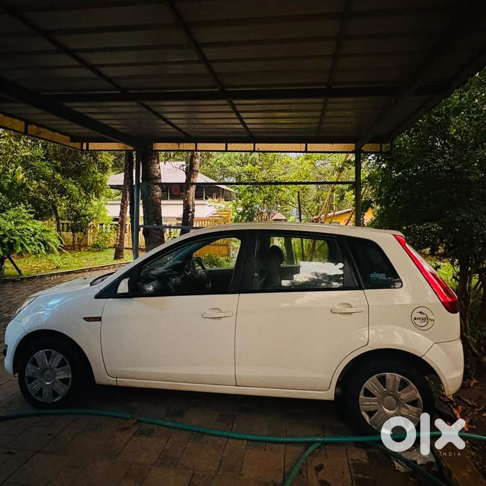 Ford Figo 2012 Diesel 141100 Km Driven