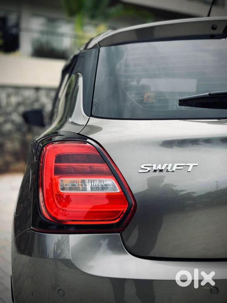 Maruti Suzuki Swift Amt Zxi, 2023, Petrol