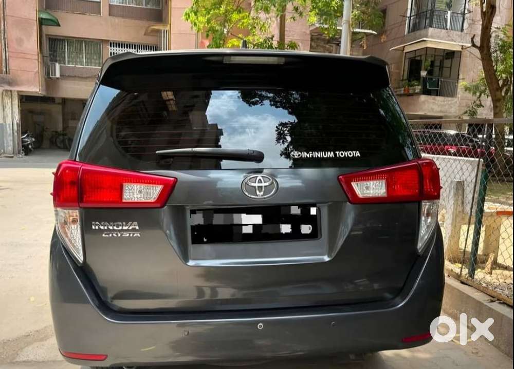 Toyota Innova Crysta 2.7 Gx Limited Edition 8 Str, 2018, Petrol