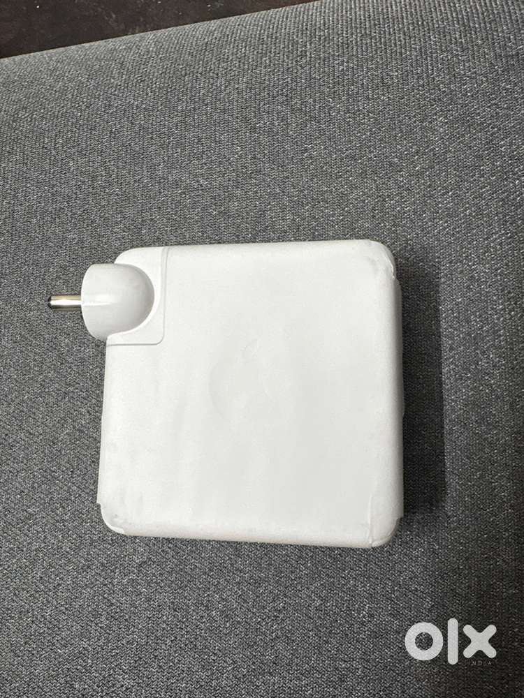 Apple adopter