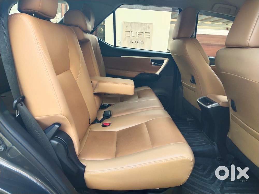 Toyota Fortuner 4x2 At 2.8 Diesel, 2019, Diesel