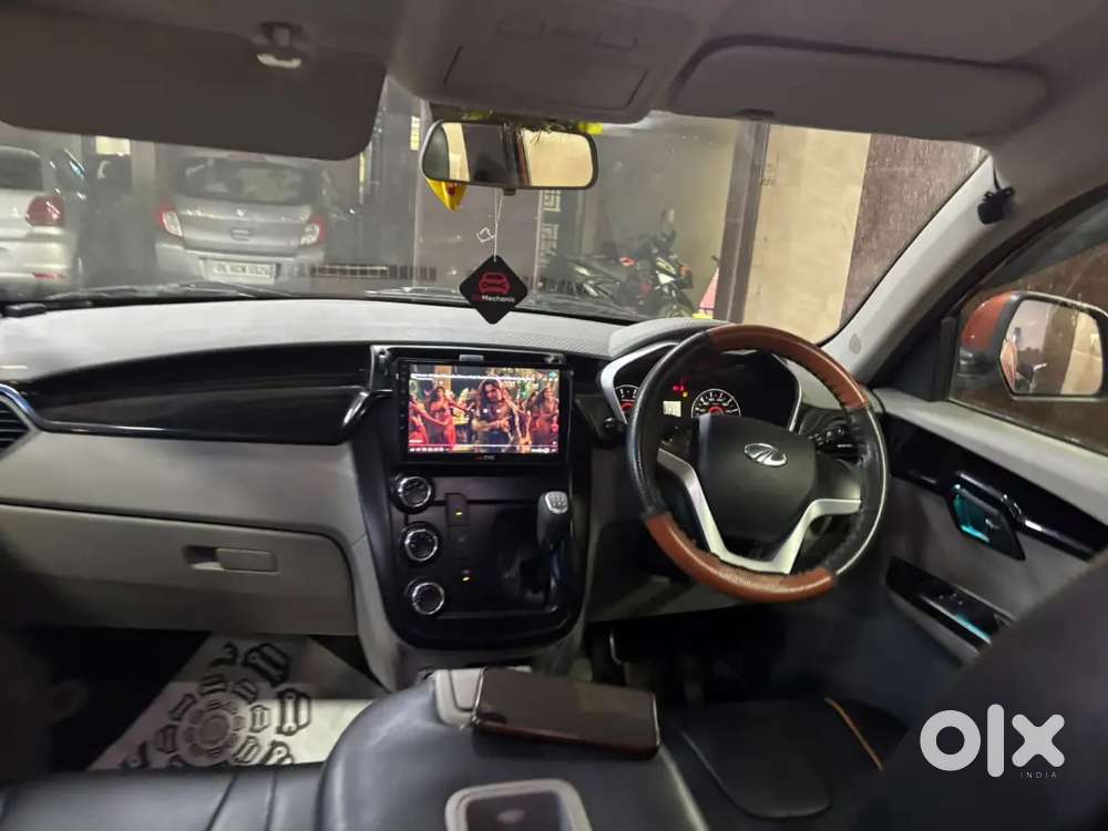 Mahindra Kuv 100 2016 Model