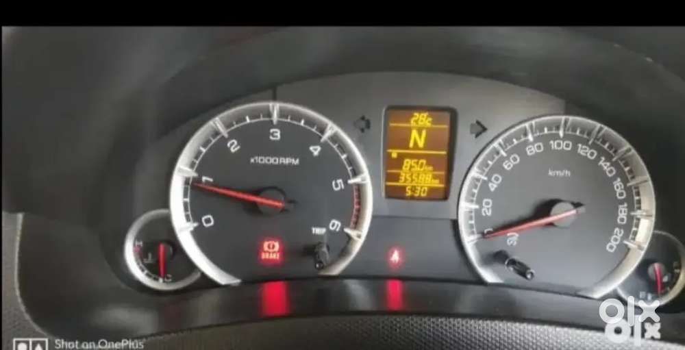 Maruti Suzuki Dzire 2016