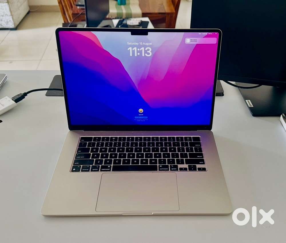Macbook Air 15&rdquo; M2 chip  512 GB SSD  8GB ram