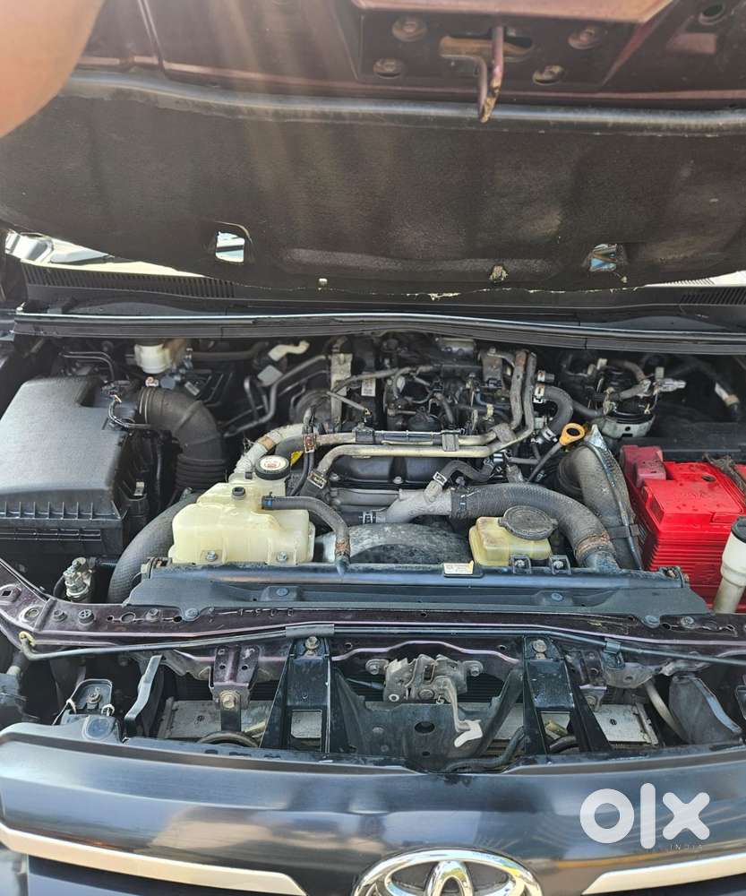 Toyota Innova Crysta 2.4 G Mt 8s, 2017, Diesel