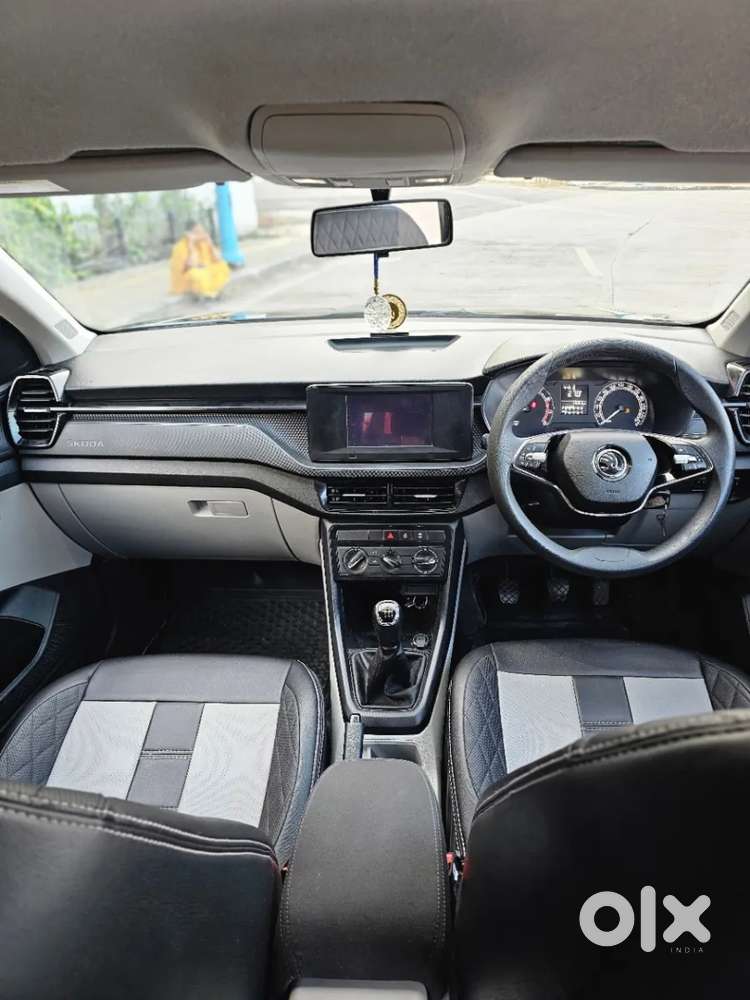 Skoda Kushaq Active 1.0 Tsi Mt, 2022, Petrol