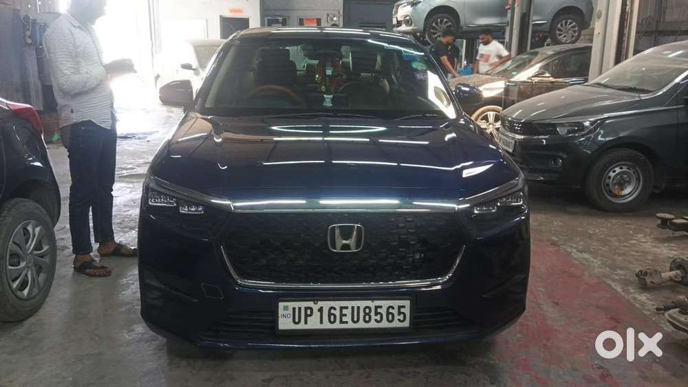 Honda Amaze 2025 Petrol Well Maintained