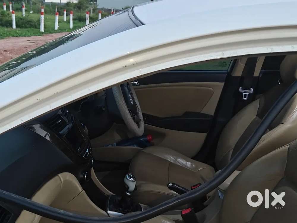 Hyundai Verna Diesel 2014 Manual