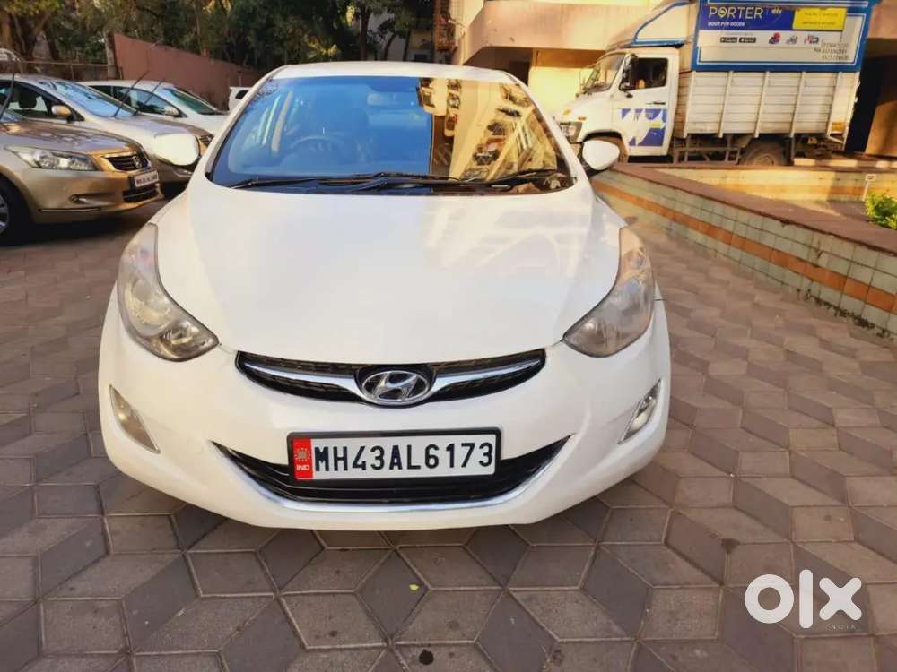 Hyundai New Elantra 2012 Diesel 95000 Km Driven