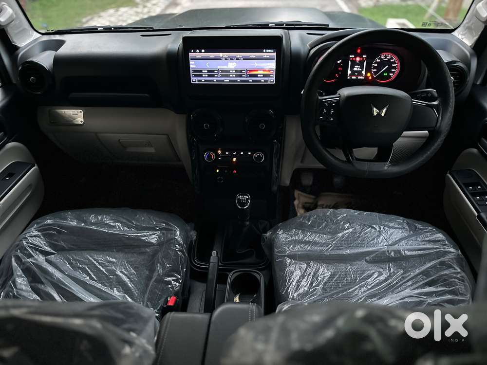Mahindra Thar Roxx Mx1 Petrol Mt 2wd, 2026, Petrol