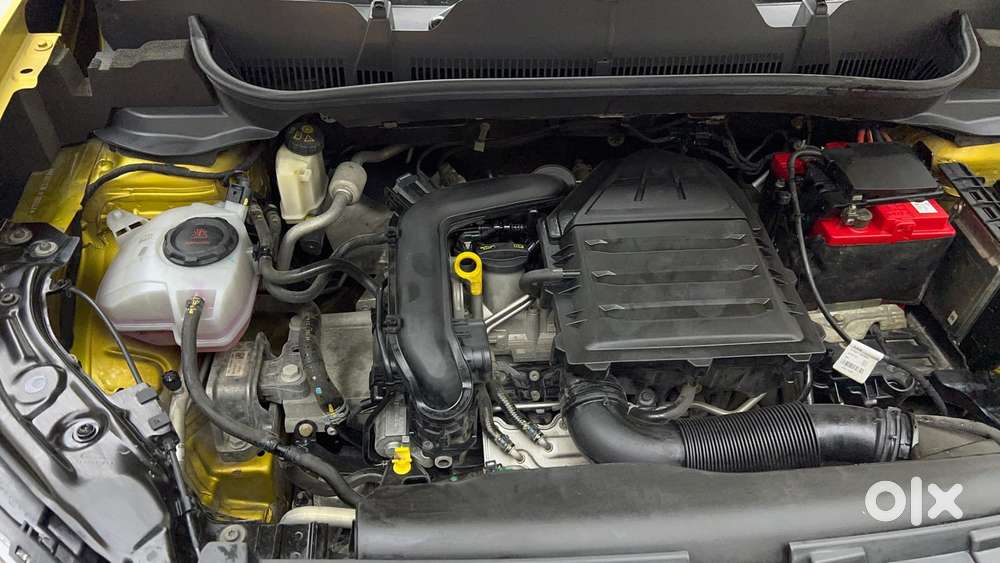 Volkswagen Taigun Topline 1.0 Tsi At (electric Seats), 2021, Petrol