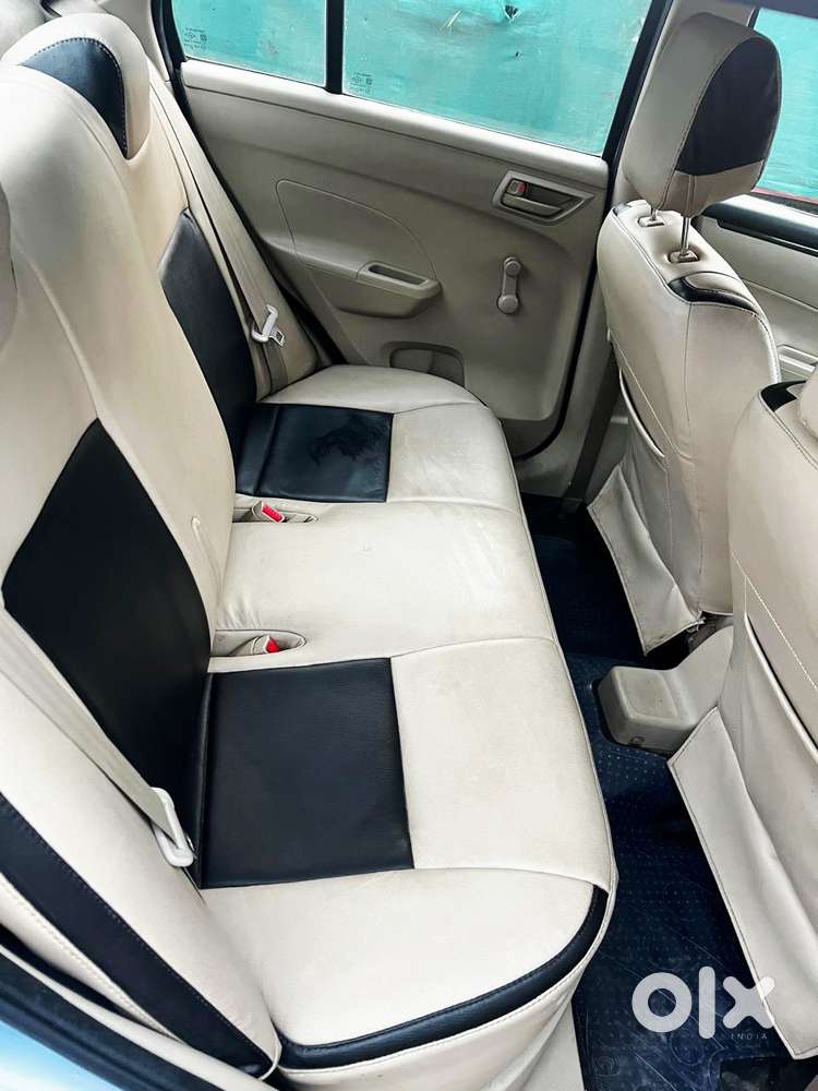 Maruti Suzuki Swift Dzire Lxi Optional-o, 2017, Petrol