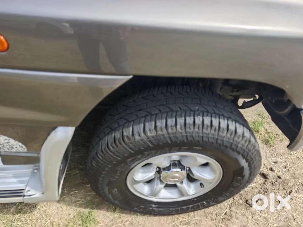 Mitsubishi Pajero Sfx  2014