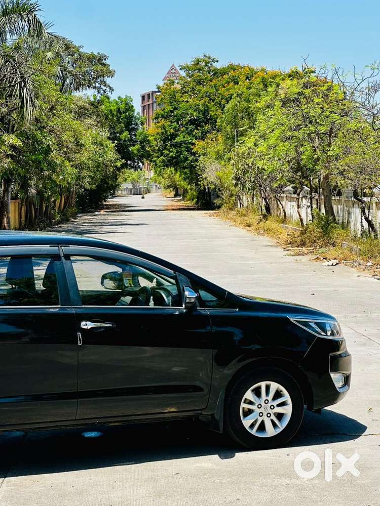 Toyota Innova Crysta, 2023, Diesel