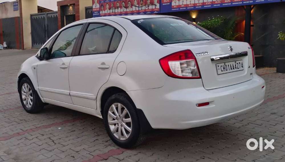 Maruti Suzuki Sx4 Zxi Mt Bsiv, 2010, Petrol