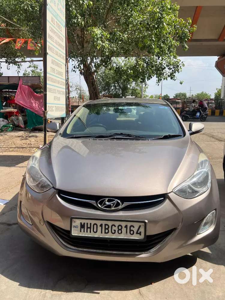Hyundai Elantra Petrol