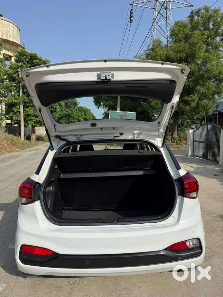 Hyundai I20 Asta Option, 2018, Petrol