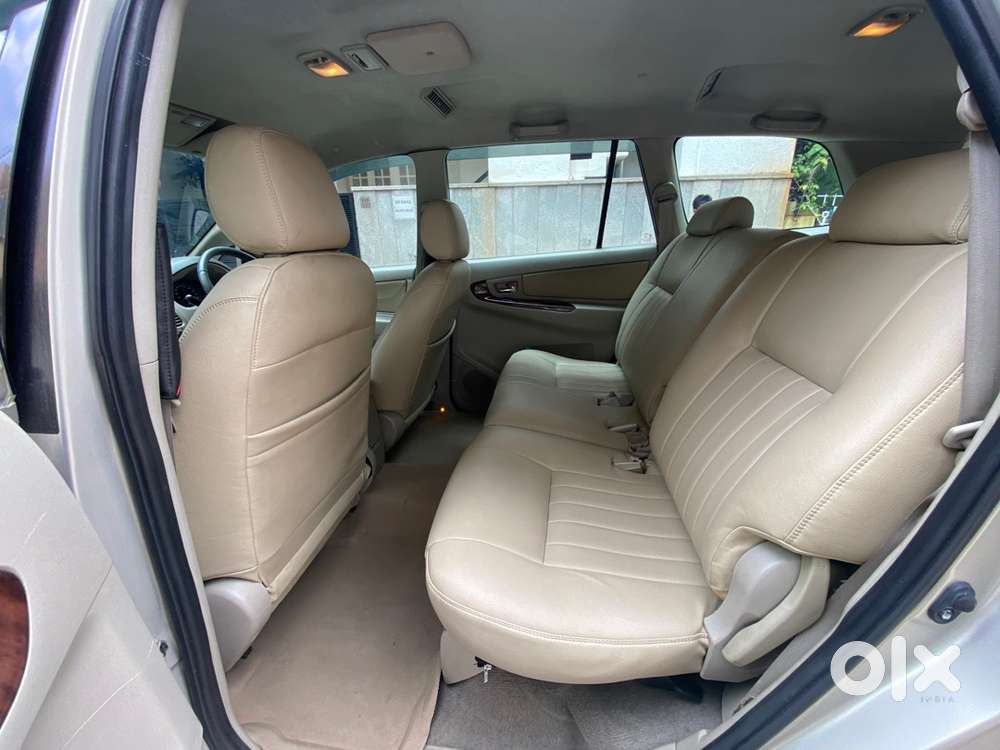 Toyota Innova Diesel 2013 Year
