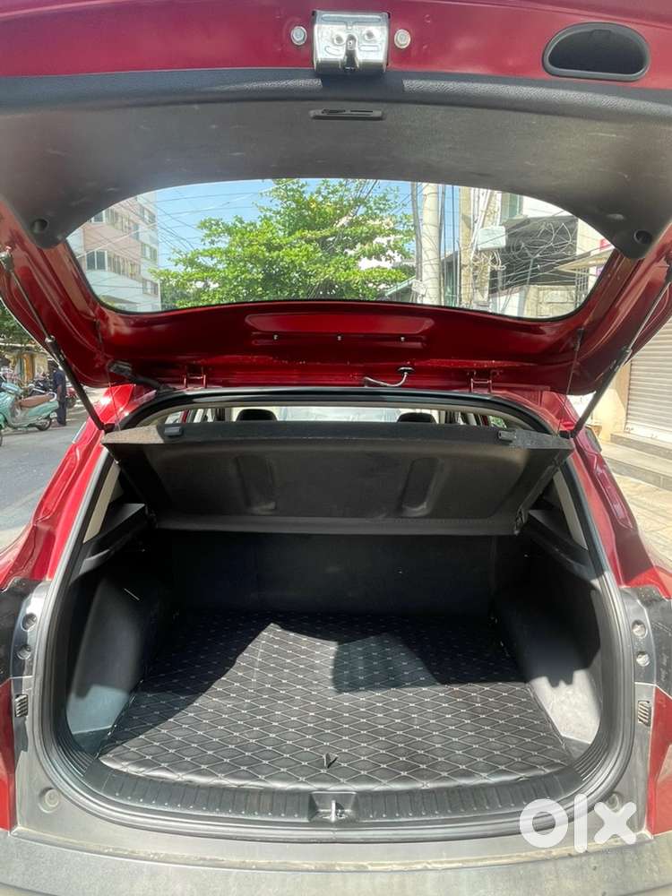 Kia Seltos Htk+ Diesel At 2021 With New Tyres (company Maintained Car)