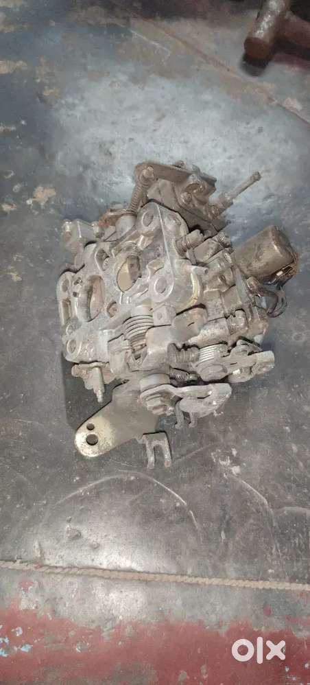 800 Car Carburettor