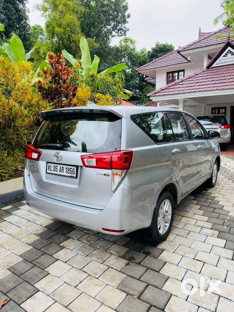 Toyota Innova Crysta 2017