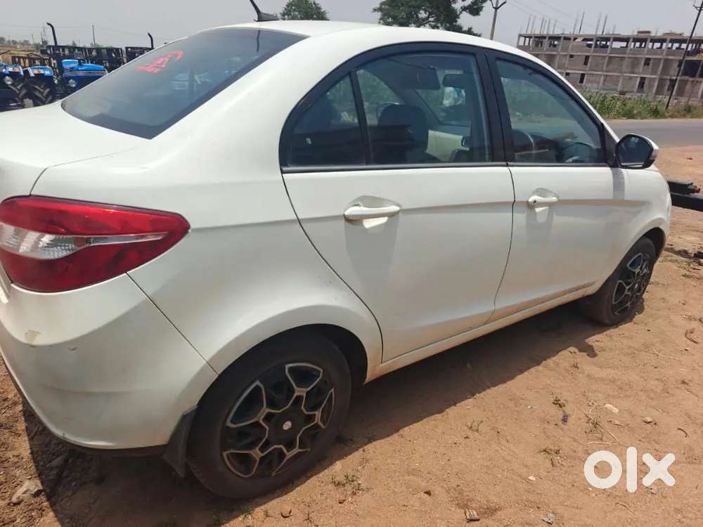 Tata Zest Quadrajet 2015