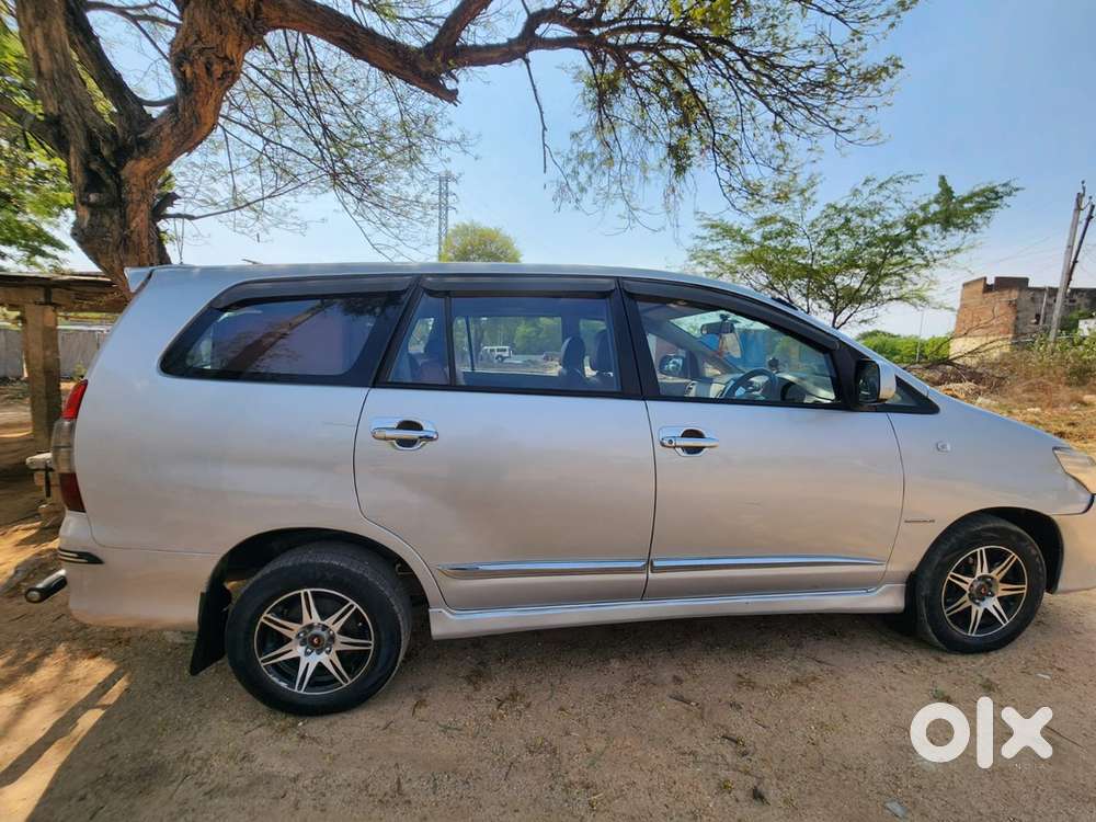 Toyota Innova Diesel 2013