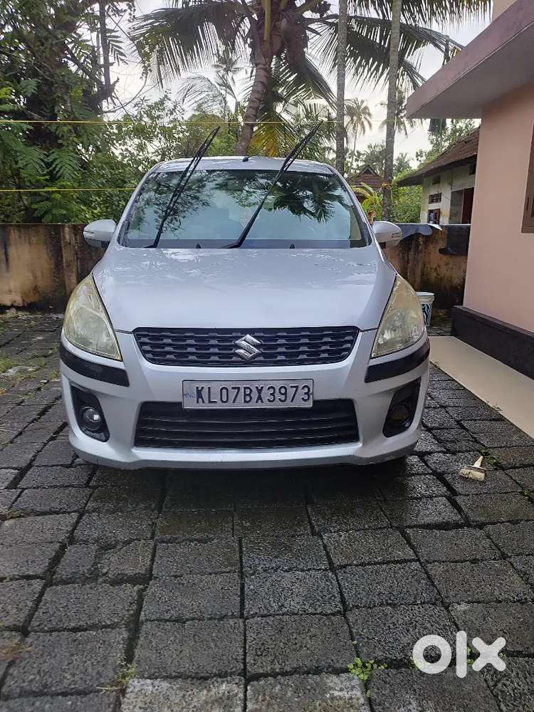 Maruti Suzuki Ertiga 2013