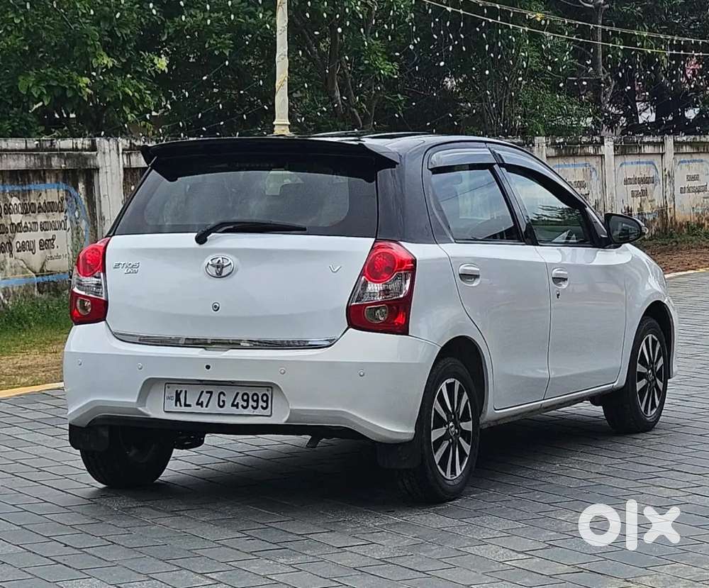 Toyota Etios Liva 2017 Petrol 33000 Km Driven
