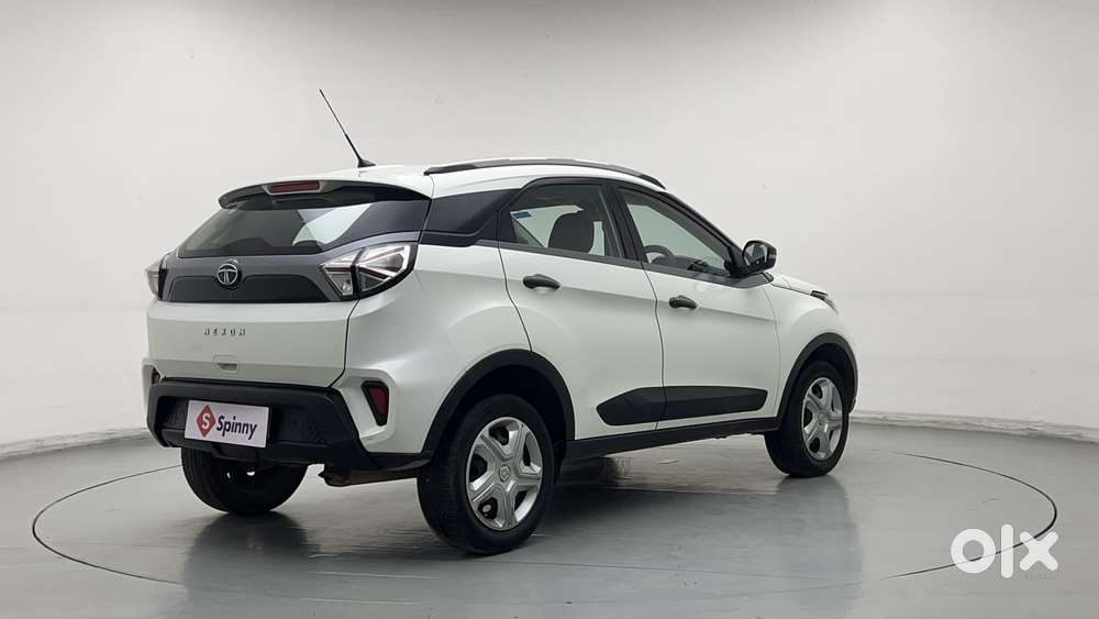 Tata Nexon 1.2 Revotron Xma Amt (s), 2021, Petrol