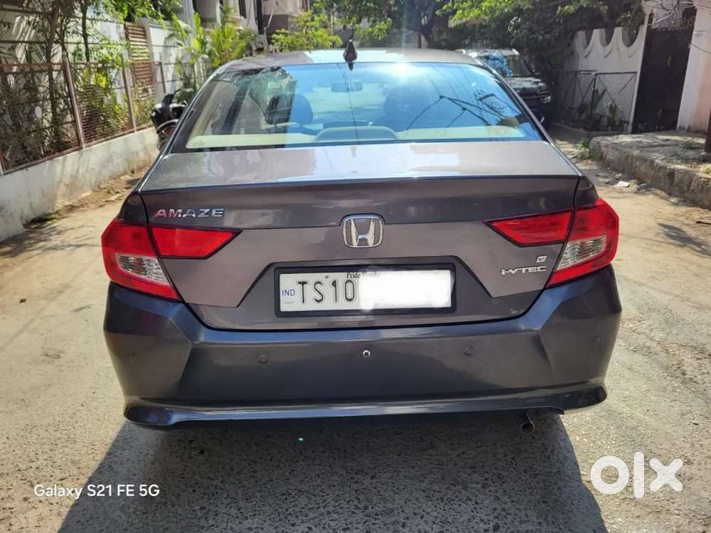 Only 50,000 Kms Automatic Honda Amaze V Cvt Petrol 2020