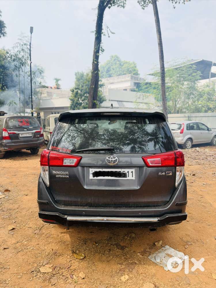 Toyota Innova Crysta 2.4 Vx Mt 8s, 2019, Diesel