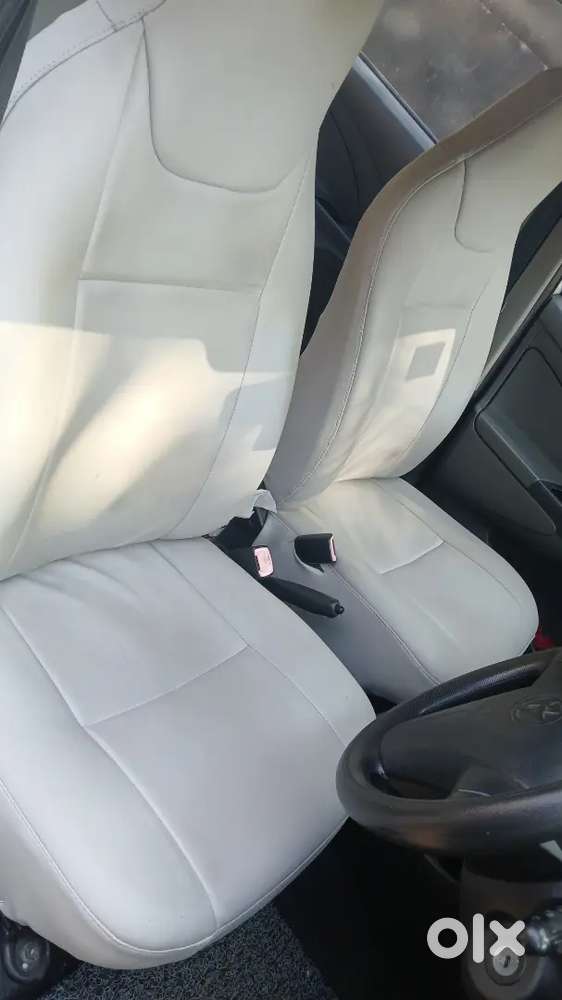 Toyota Etios 2012 1.5g Petrol Silver Well Maintained