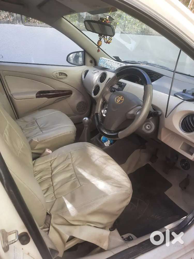 Toyota Etios 2013 Petrol 71000 Km Driven