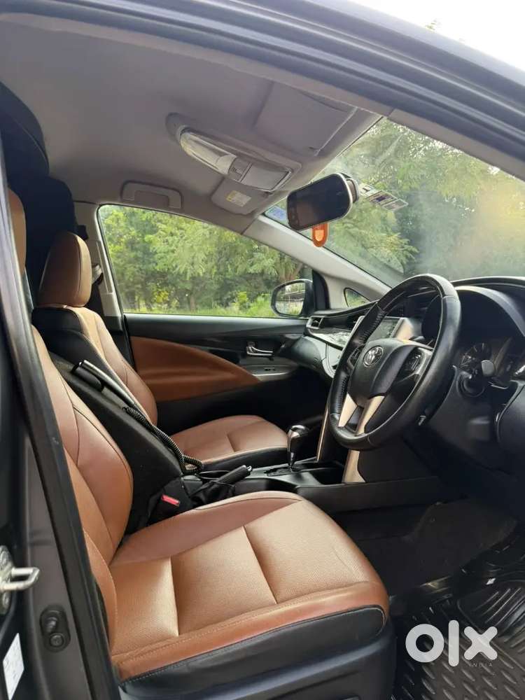 Toyota Innova Crysta 2022 2.4z Automatic