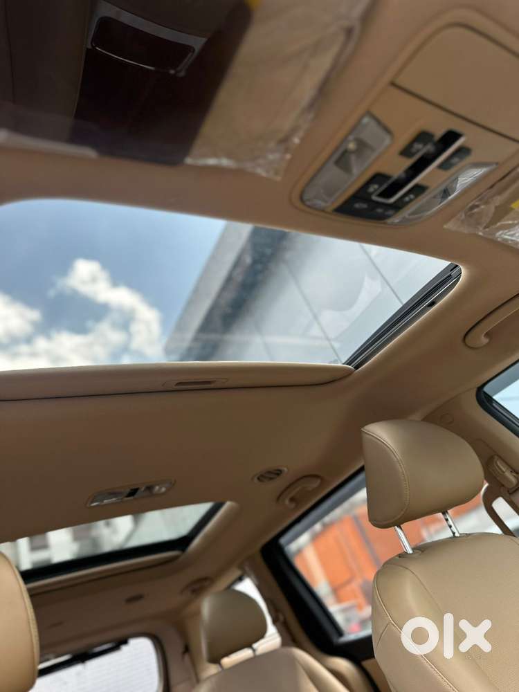 Kia Carnival Prestige, 2021, Diesel